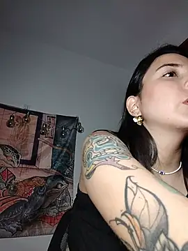 VioletaLane's Live Chat Room