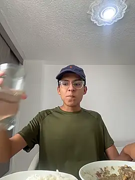 ItsVelour webcam show