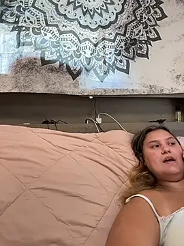 Latinamommy26's Webcam Show