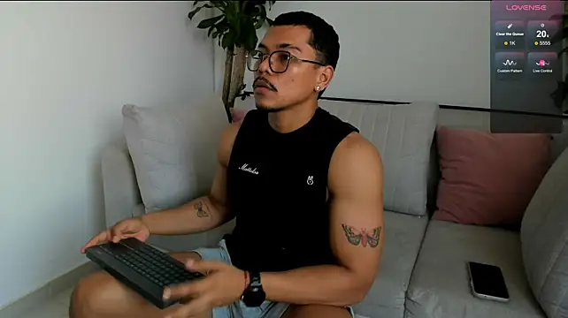 Nico_Rios1 在線直播表演