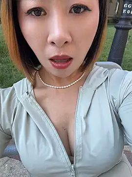 xiaoxiao_353 网络视 讯表演