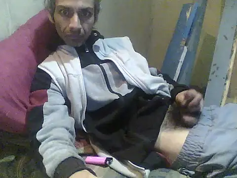 Show modela horuslatan na web-kameri