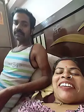 Sonalovely143 Pertunjukan Webcam