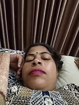 Sonalovely143 webcam show