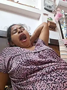 Sonalovely143 Webcam Show