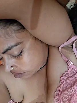 Sonalovely143 Show in webcam