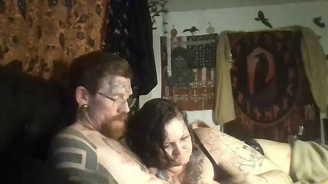 ThorsonFreja webcam show