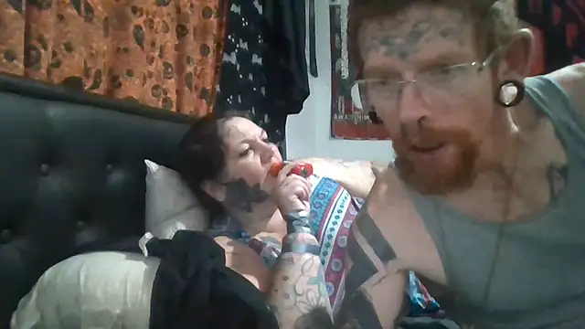 ThorsonFreja webcam show