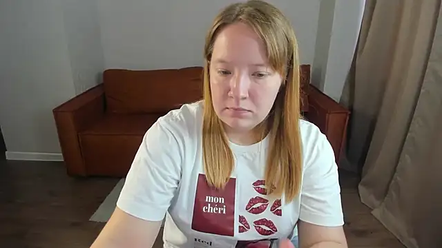 Chat +18 de Sophia_Millery ao vivo