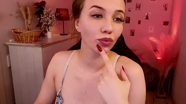 Cutie__Kitty's Live XXX Chat
