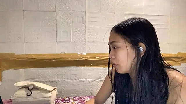 KeraSackal Pertunjukan Webcam