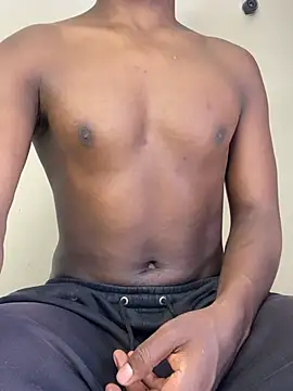 Show modela SmoothOperator_28 na web-kameri