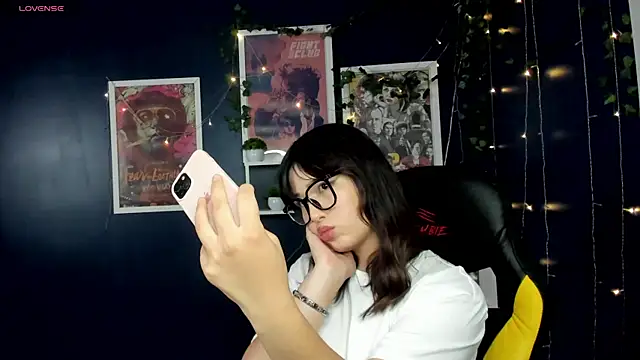 AlishaTempt Live XXX-Chat