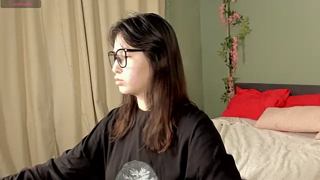AlishaTempt Live XXX-Chat