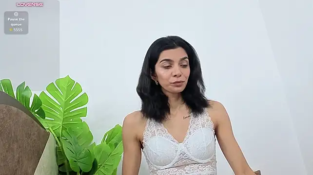 عرض كام HotLexiXo