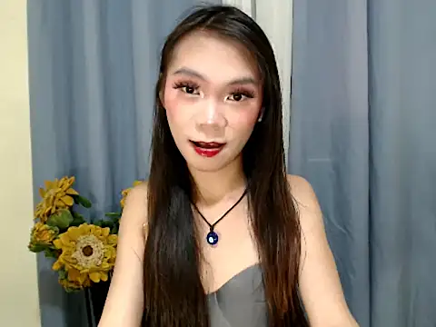 SKINNYasianSLUTs webkamerás műsora