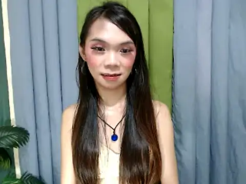 SKINNYasianSLUTs' Webcam Show