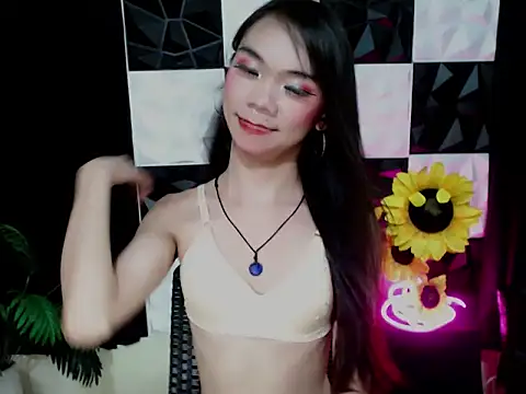SKINNYasianSLUTs 网络视讯表演