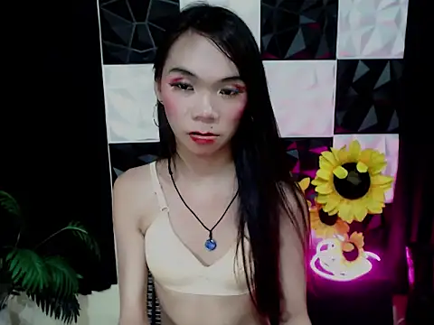 Pertunjukan Kamera Web SKINNYasianSLUTs