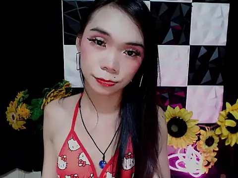 SKINNYasianSLUTs 网络视讯表演
