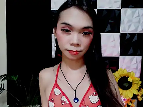 โชว์เว็บแคมของ SKINNYasianSLUTs