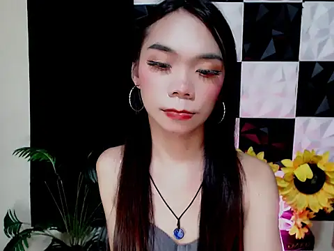 SKINNYasianSLUTs webcam show