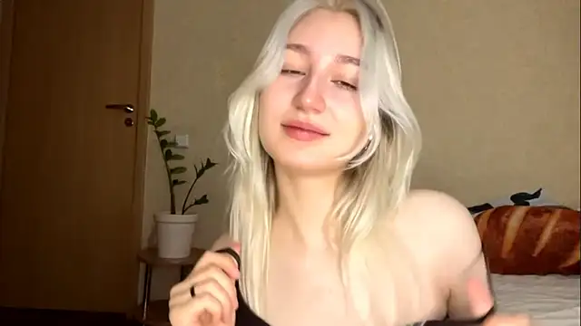 LishaNuding's Live XXX Chat