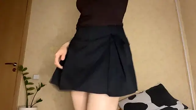 LishaNuding live XXX chat