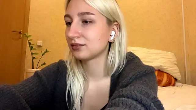 Živý XXX chat LishaNuding