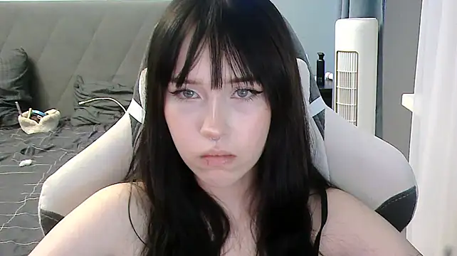 EvaHurt Live XXX-Chat