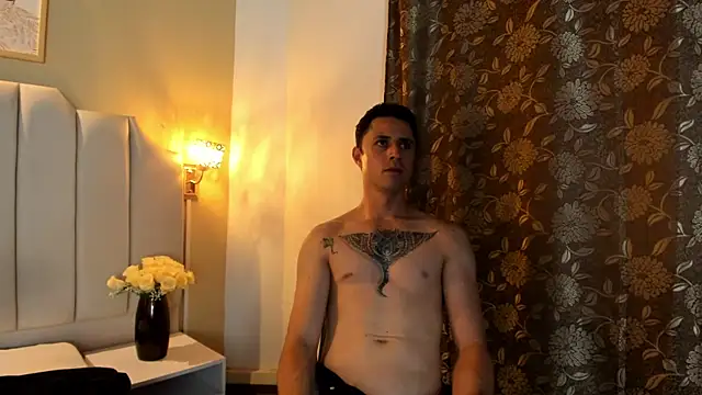 ClarkKushn Webbikameraesitys