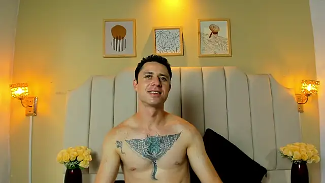 ClarkKush Show in webcam
