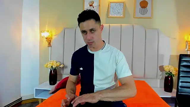 ClarkKush: вебкам-шоу