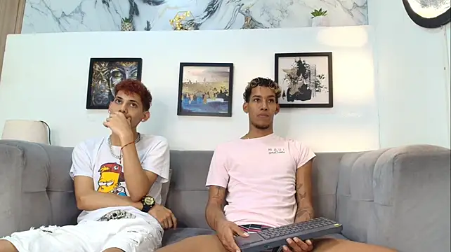 GOLD_BUDDY1 Show in webcam