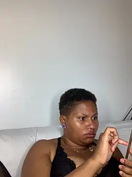 madelltheebony's Live XXX Chat