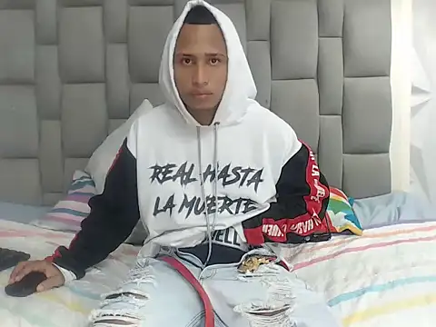 supreme_badboy2 Webcam Show