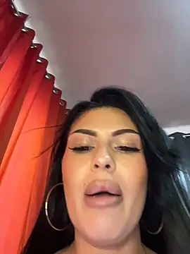 MiaaDiamon's Live XXX Chat