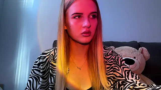 HermaKittyn Webbikameraesitys