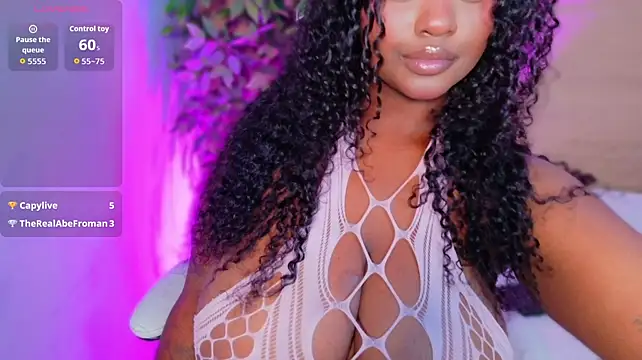 Chatroom XXX en direct de tamaramyller1
