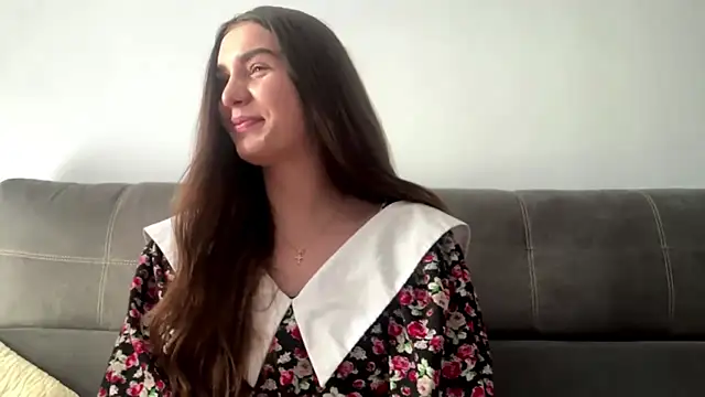 Вебкам-шоу LucyLuxy