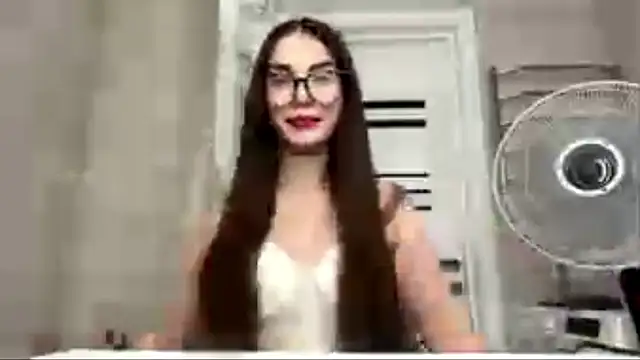 LucyLuxy Webcam show