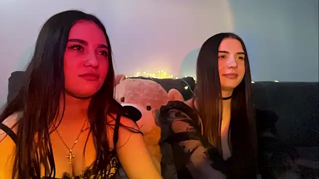 Вебкам-шоу LucyLuxy