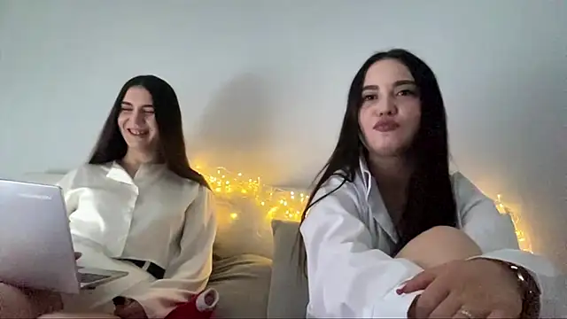 LucyLuxy – Kamerová šou