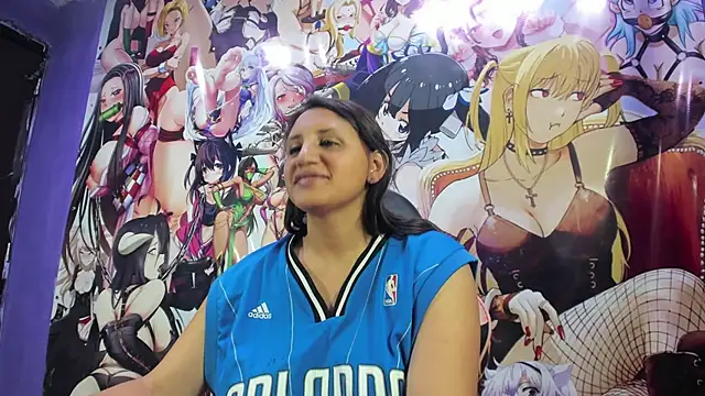 nikiniki_sexmi's Webcam Show