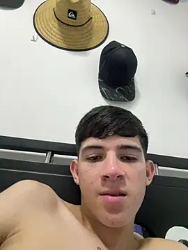 Show modela Kairox7 na web-kameri