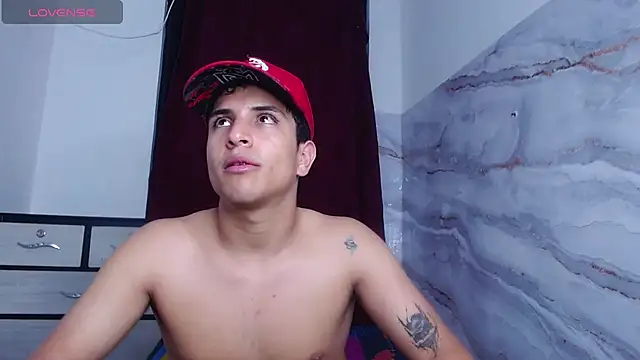 Kevin-Explosivo777 – webcam-show