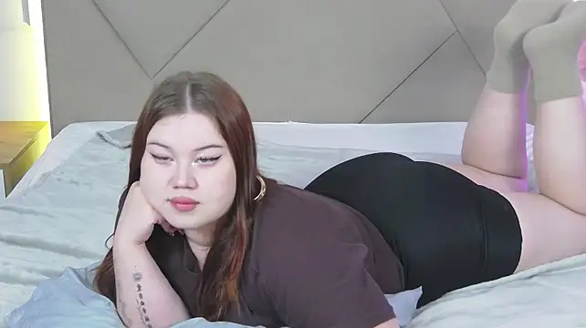 EvaBlunnsh_ Chat XXX in diretta