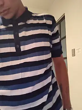 Chakalon43's Webcam Show