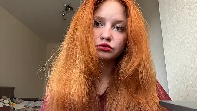 MaryLowland Webcam Show