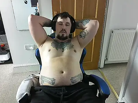 hotivasko's Webcam Show